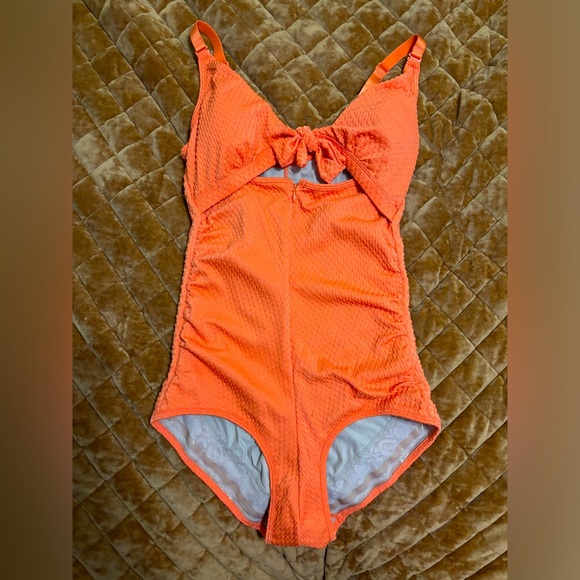 Tummy control bathing suit - Picture 1 of 3